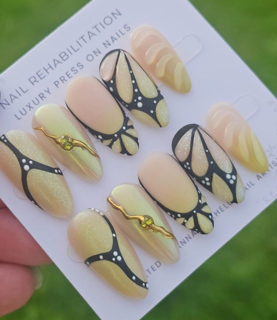 3D Butterfly Wing Press-On Nails