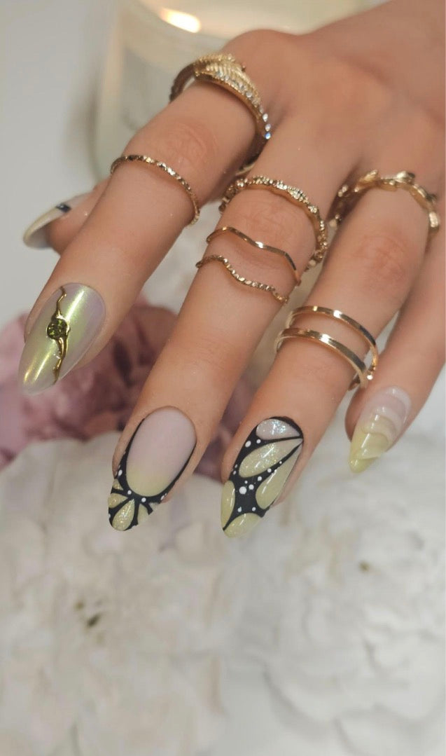 3D Butterfly Wing Press-On Nails