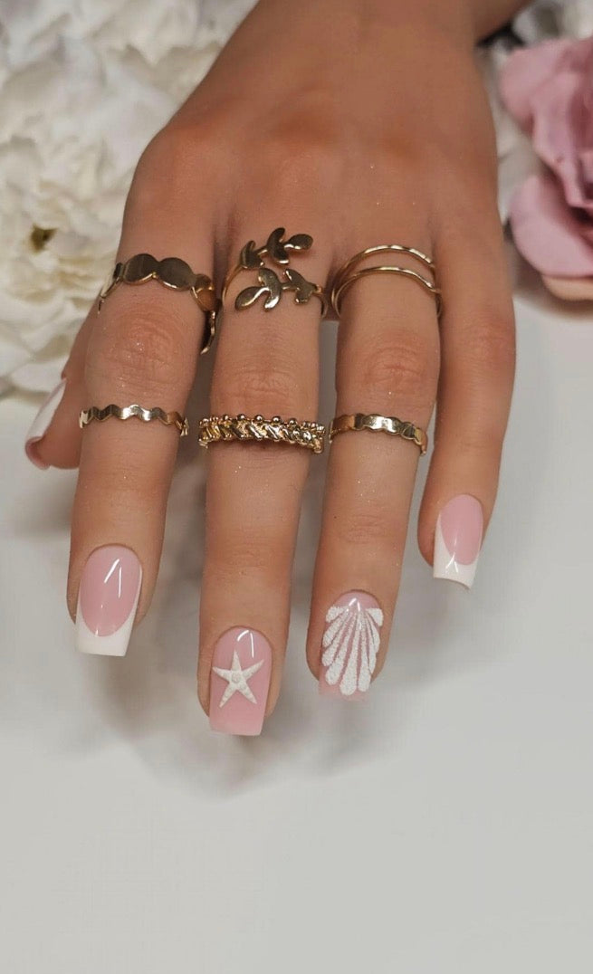 Seashell French Press-On Nails
