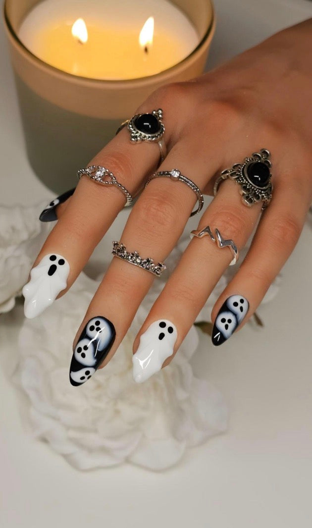 Black & White 3D Ghost Press-On Nails